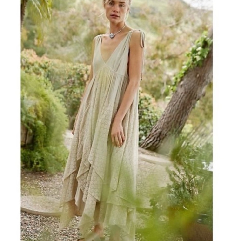 Free People Almost Heavenly Maxi in Lightest Leaf Size XS